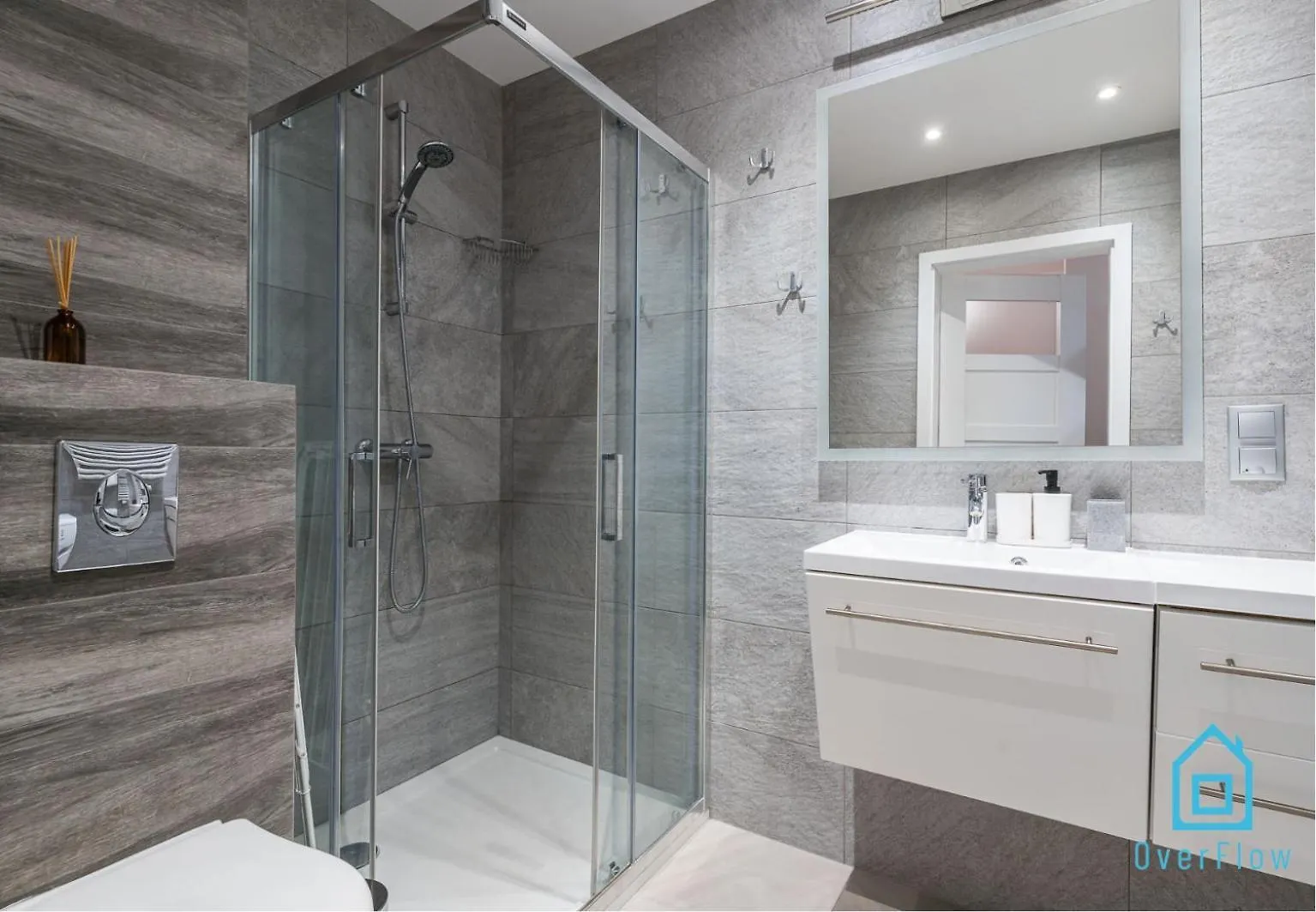 Δωμάτια σε οικογενειακή κατοικία Hub Room - Charming Place, 5 Minutes To Gdansk Old Town Πολωνία